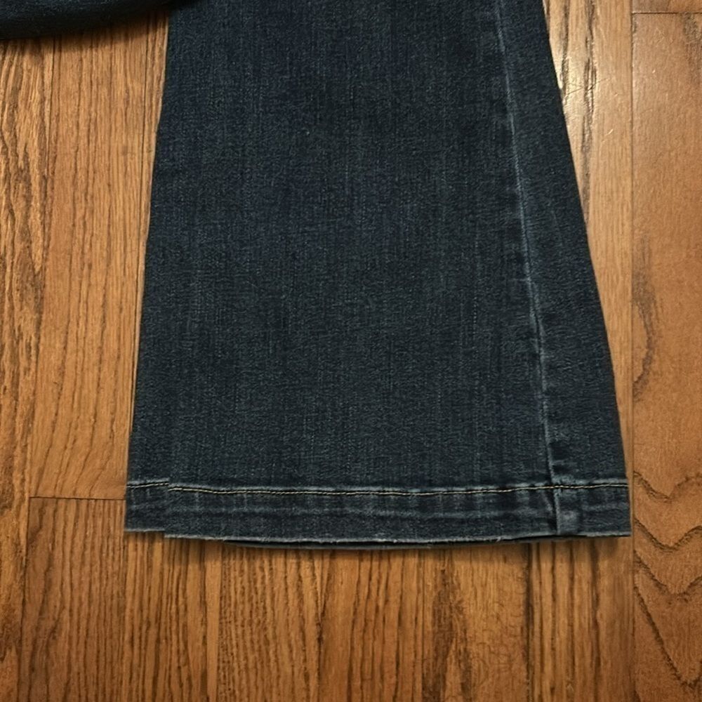 Judy Blue Trouser Flare Distressed jeans 1/25  C - Picture 10 of 11